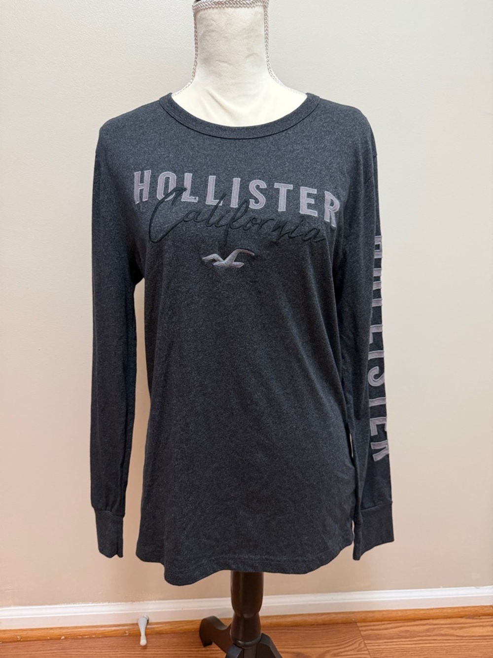 Hollister Charcoal Gray Long Sleeve Logo Tee